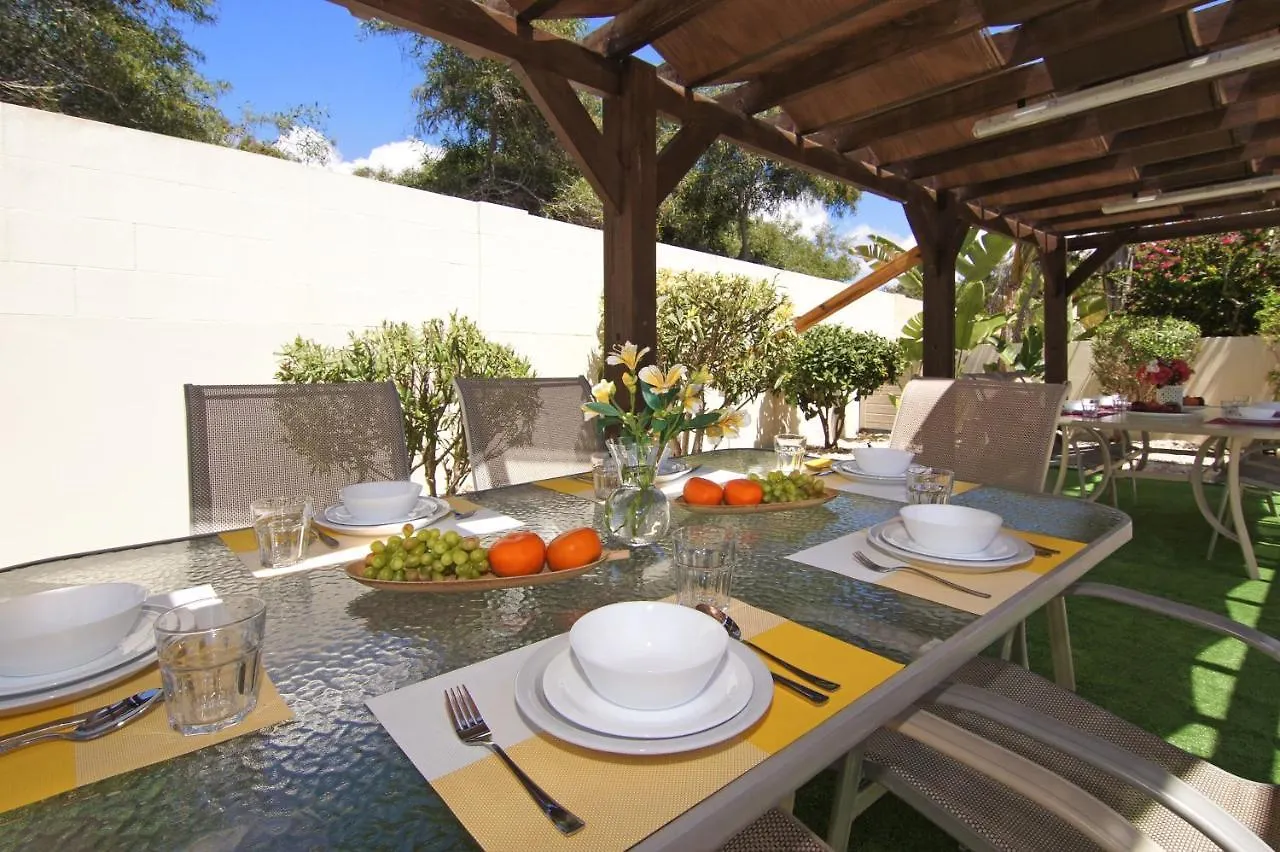 Casa de Férias Nissi Adamite Villa Agia Napa