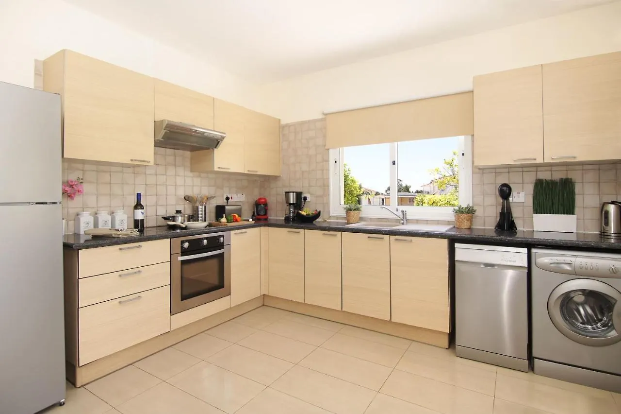 Casa de Férias Nissi Adamite Villa Agia Napa Chipre