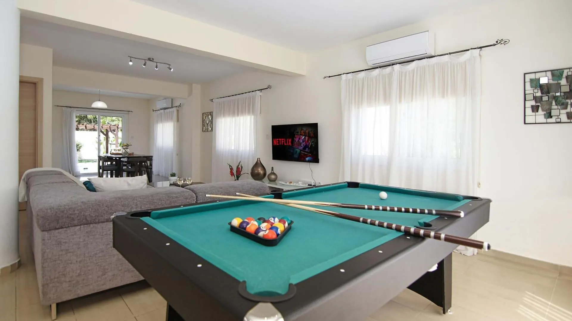 Casa de Férias Nissi Adamite Villa Agia Napa